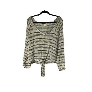 Effortlessly Styled Altar’d State Boho Minimalist Glamour Classic Striped Blouse